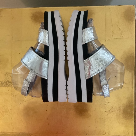 Cute CALVIN KLEIN platform strapped sandals silver - Picture 4 of 8